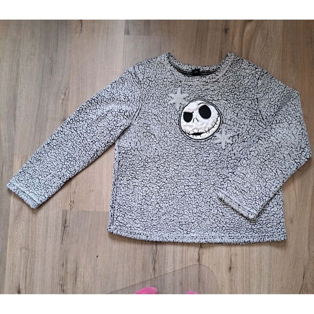 Nightmare before Christmas Gray Sweatshirt Size Youth Large Sleepwear Faux Fur